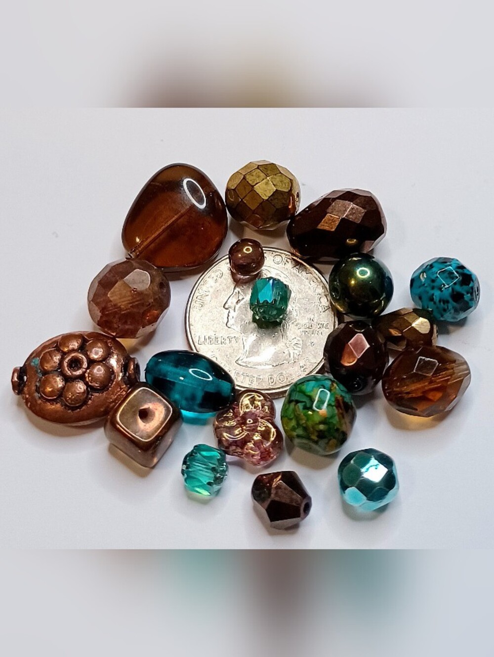 Loose Glass Beads for jewelry-making 100pcs - Picture 3 of 3